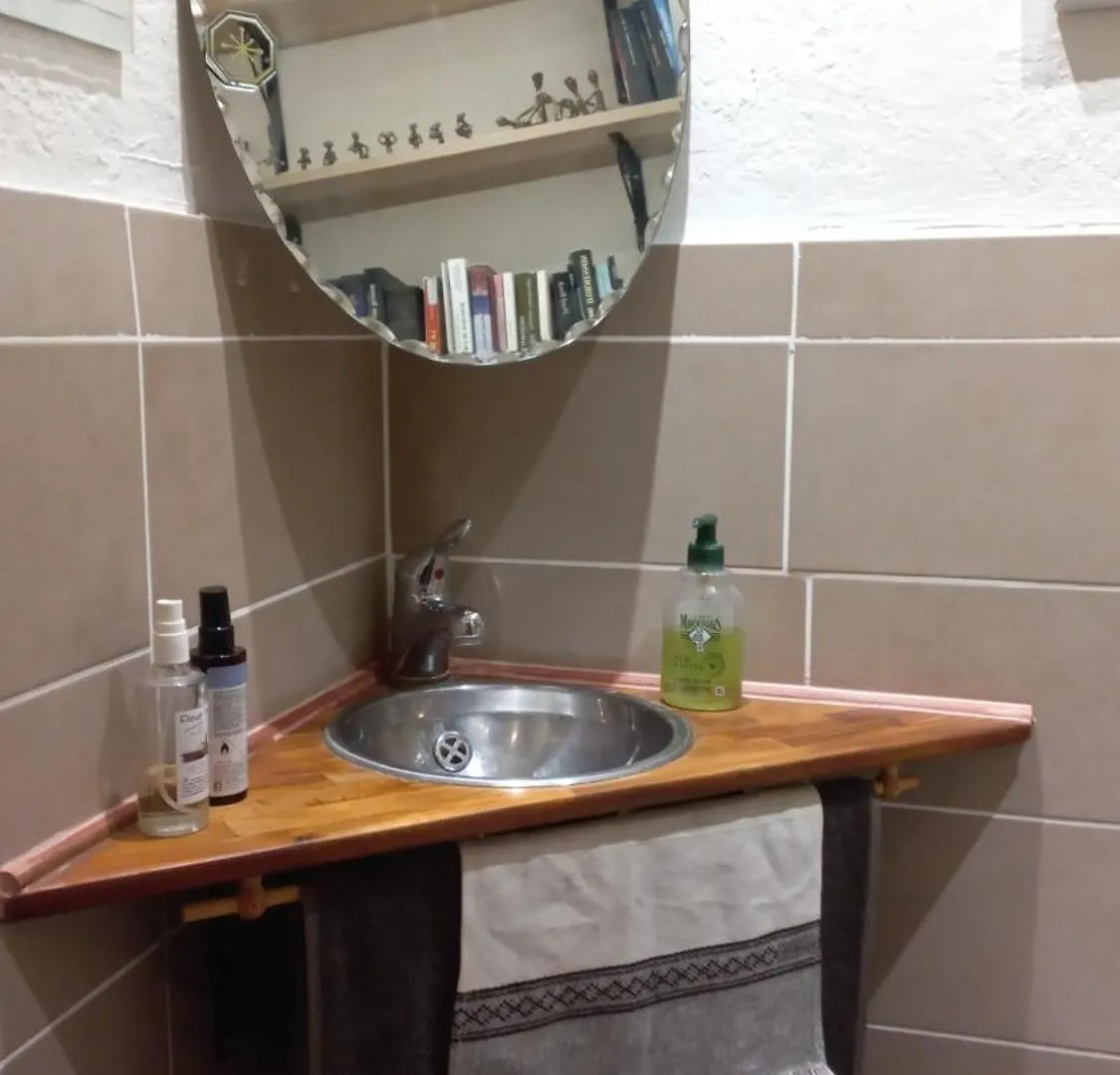 Agreable Chambre D'Hote A 50M De La Mer Cannes Homestay